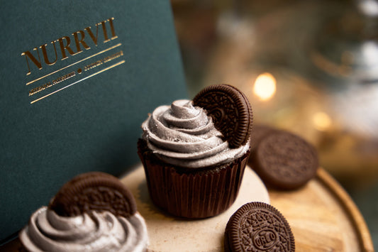 Vanilla Oreo Cupcake