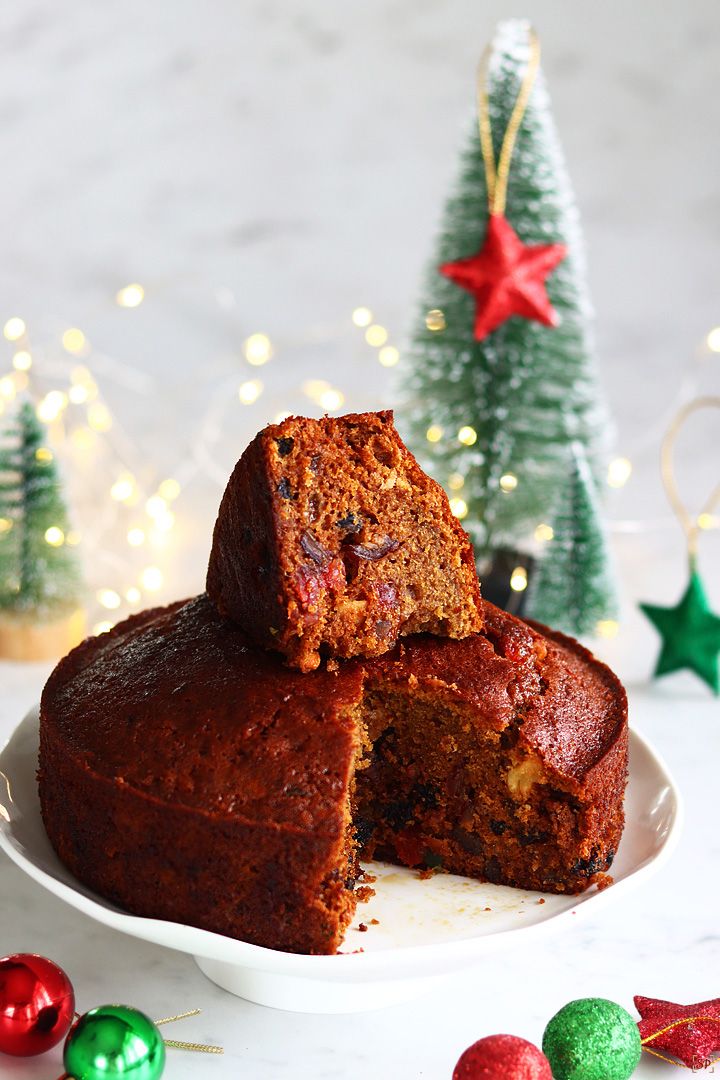 Classic Christmas Plum Cake (Fruit Cake)